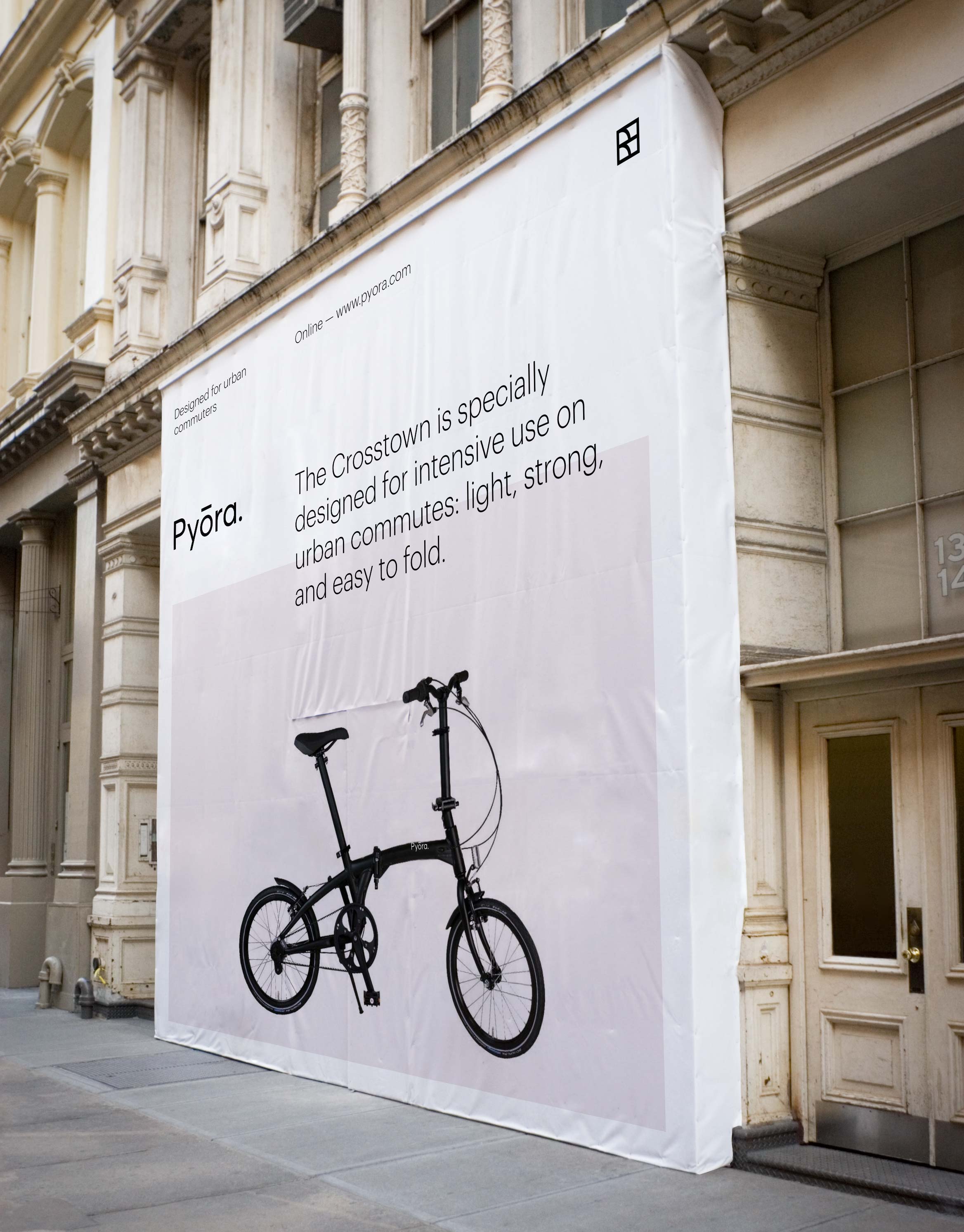 Billboard die de brand identity van Pyora laat zien